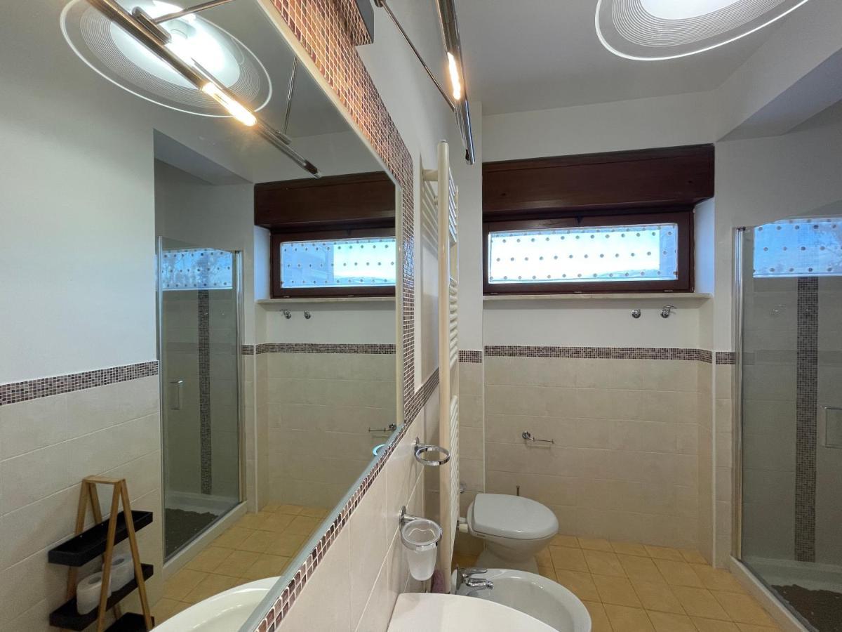 Casa Katiu' Due Camere Indipendenti In Appartamento Di 83 Mq L'Aquila Exterior photo